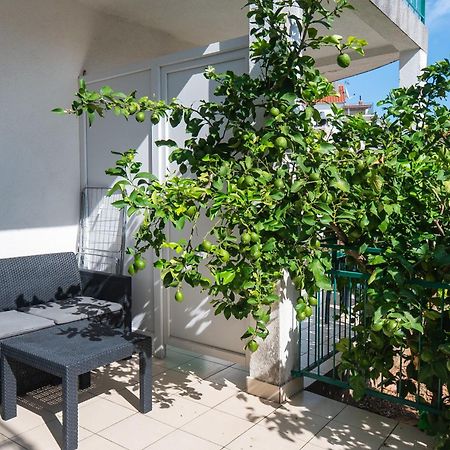 Apartments Polly Primosten Luaran gambar