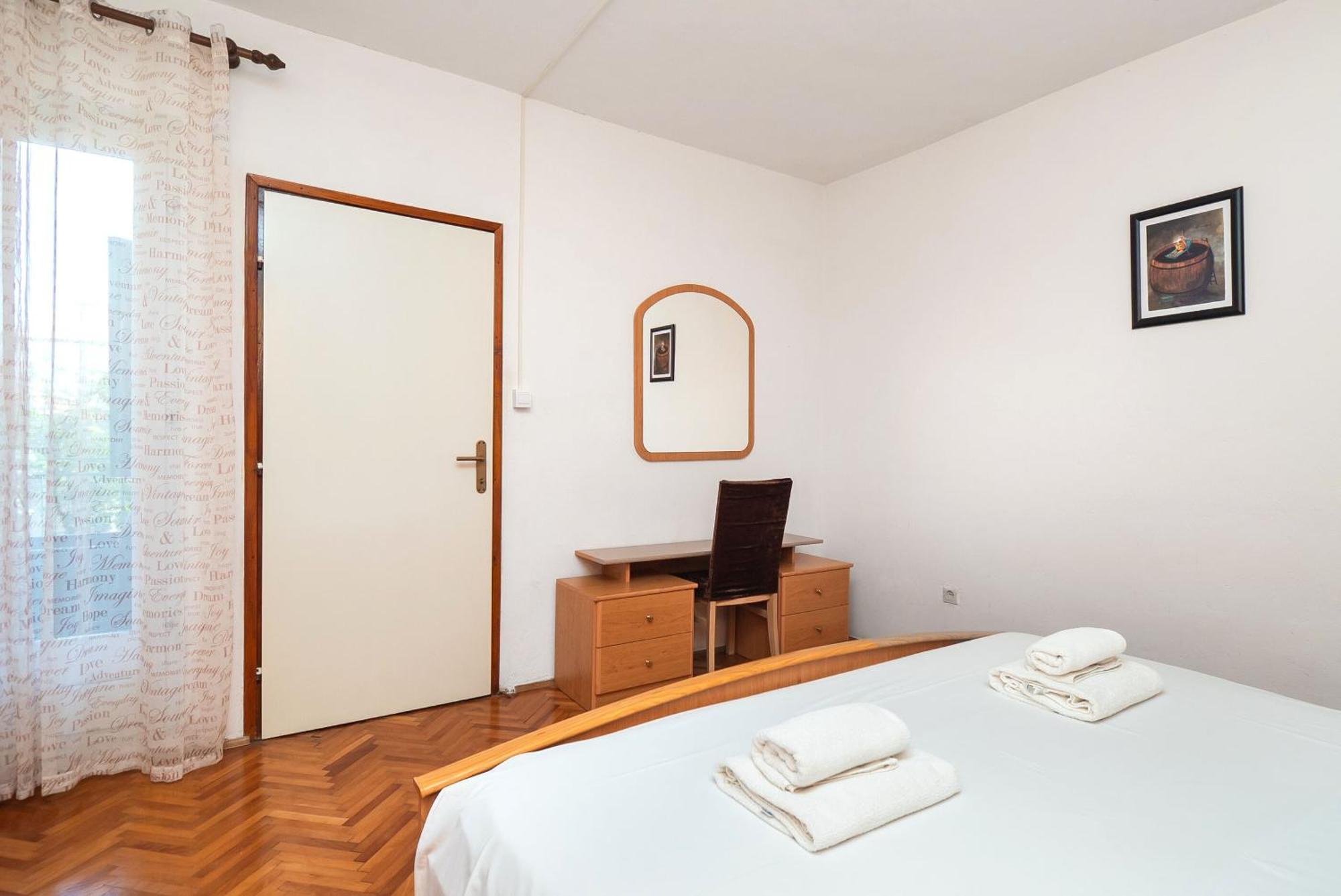 Apartments Polly Primosten Luaran gambar