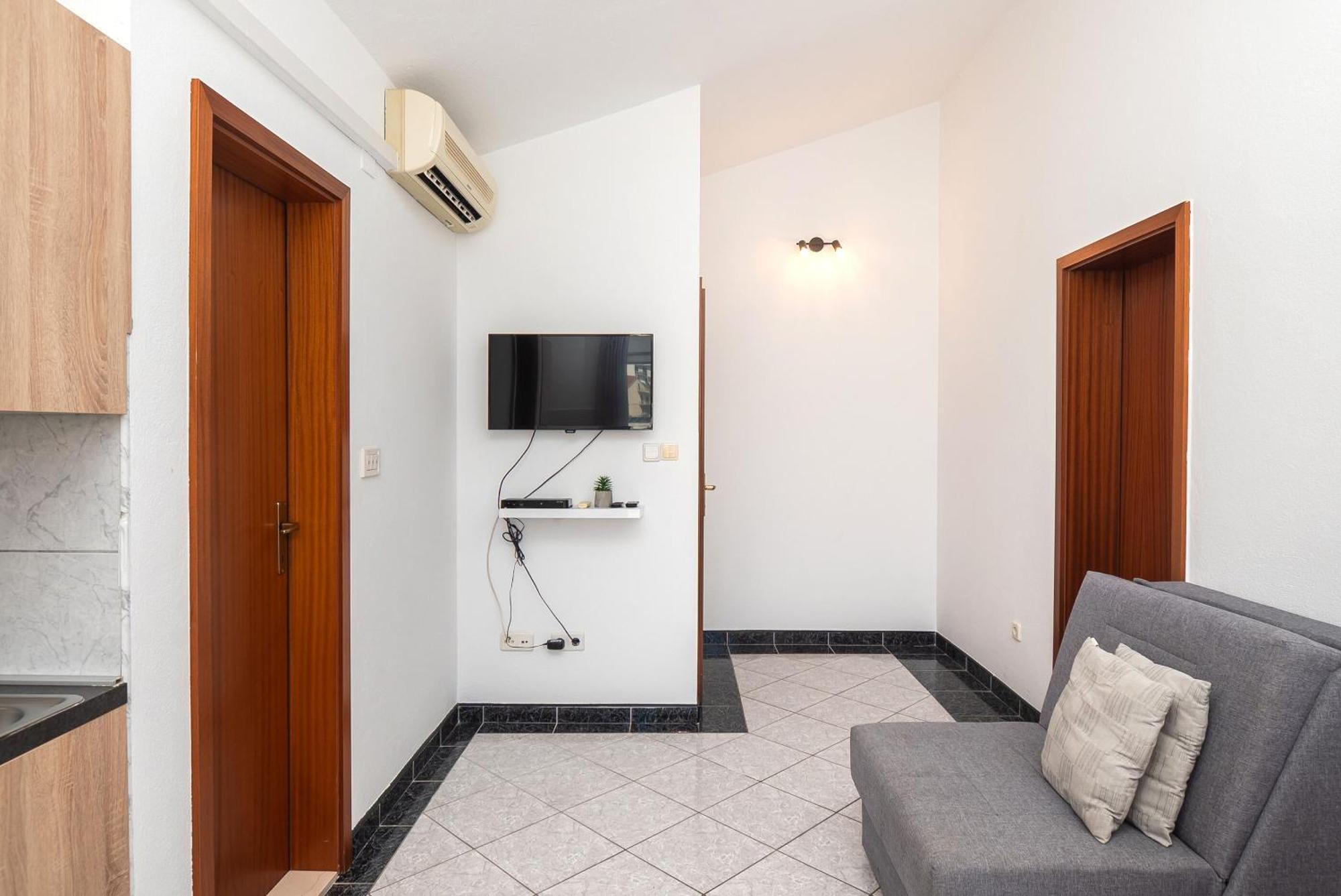 Apartments Polly Primosten Luaran gambar