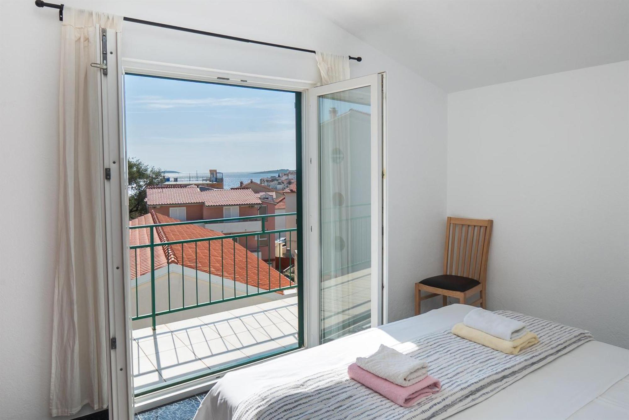 Apartments Polly Primosten Luaran gambar