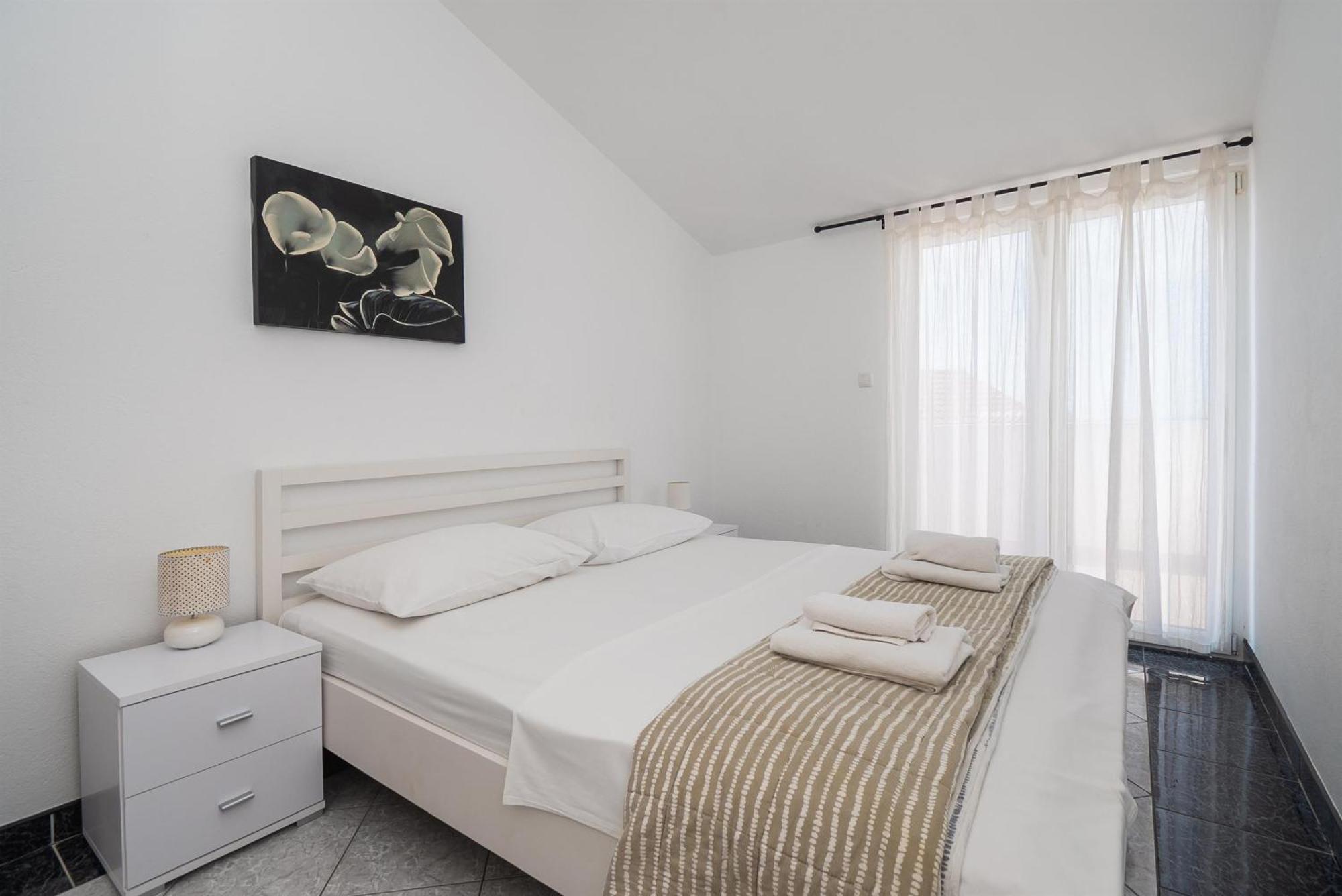 Apartments Polly Primosten Luaran gambar